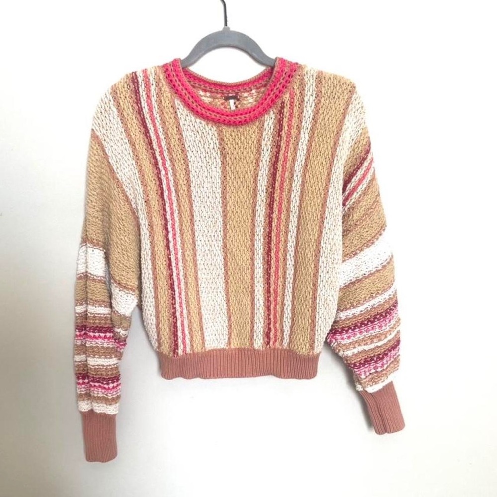 Show Me Love Pullover in Neutral Combo